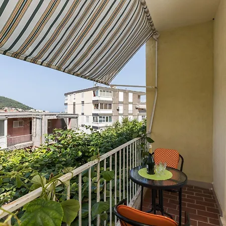 Bradas-double With Shared Bathroom No3 *