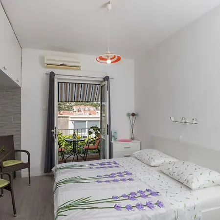 Bradas-double With Shared Bathroom No3 Apartament