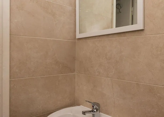 アパート Bradas-double With Shared Bathroom No3 *