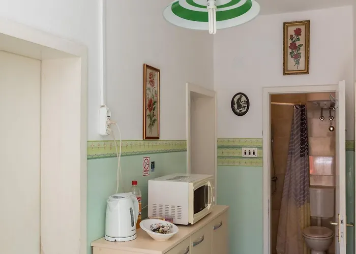 Lejlighed Bradas-double With Shared Bathroom No3